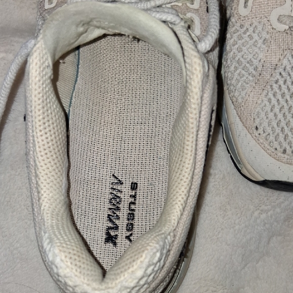 Nike Stussy Cream Mesh Running Shoes - Picture 4 of 9
